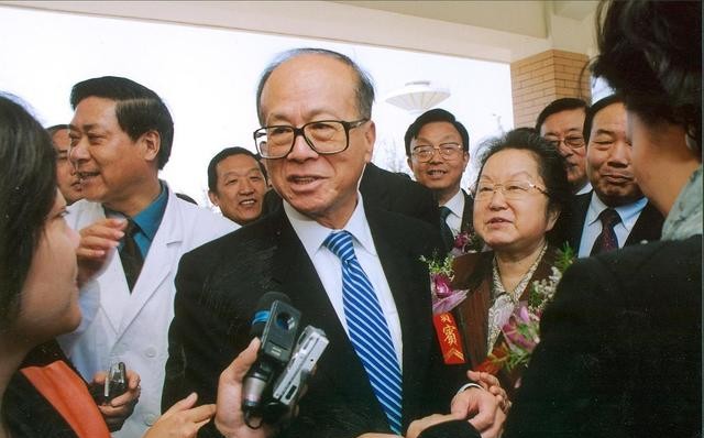 李嘉诚房地产最经典的一句话_李嘉诚在房地产市场的布局_李嘉诚2020房地产