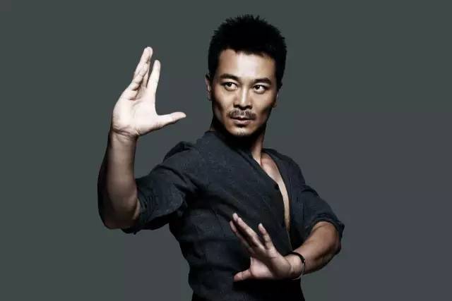 武术男演员吴樾_武术演员吴越资料_吴樾的多重身份：演员与武术师