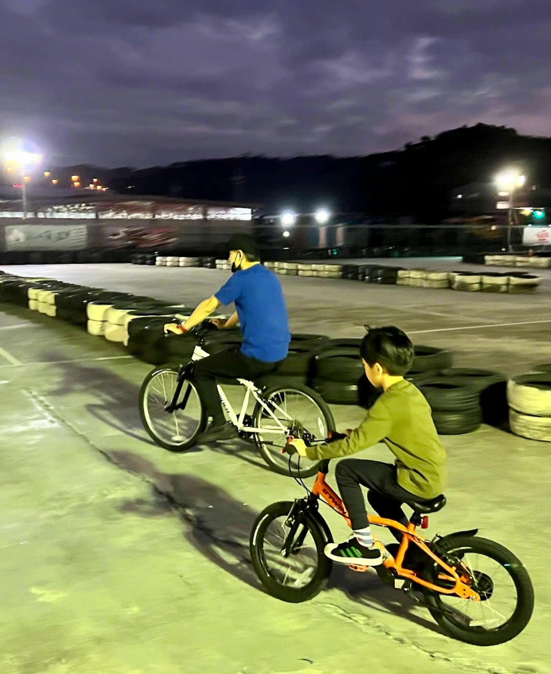 林青霞的职业生涯高峰与低谷_世界拆船市场三大高峰和低谷_用电高峰低谷时间
