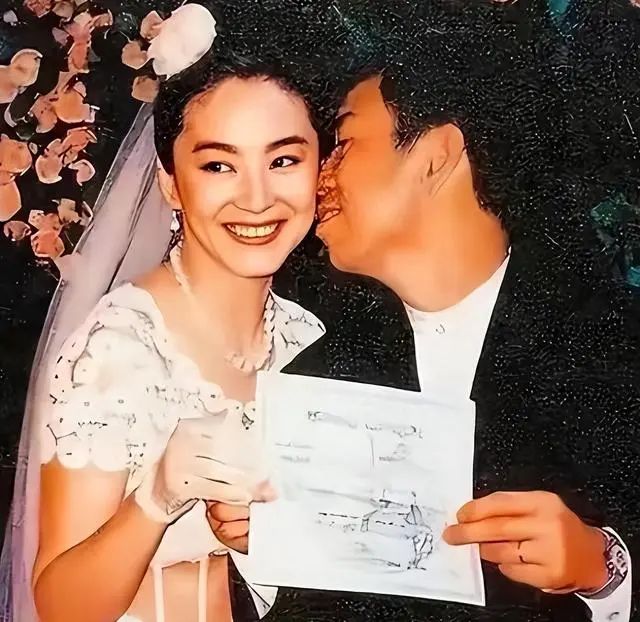 高峰低谷电的时间段_林青霞的职业生涯高峰与低谷_用电高峰低谷时间