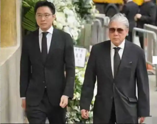 霍震霆携子霍启山出席吕志和葬礼，霍家继承权力布局悄然变化