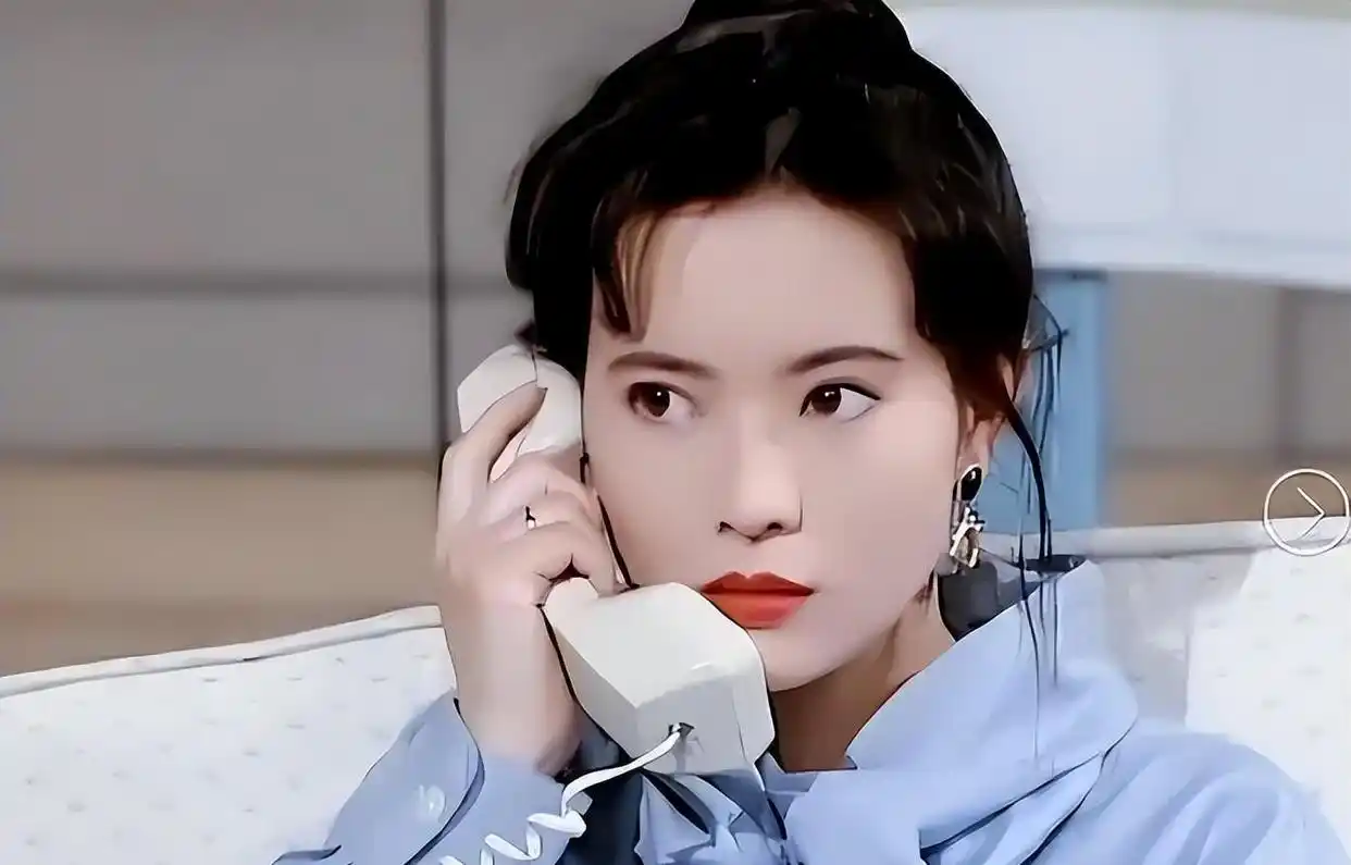 蓝洁瑛的隐秘生活与内心挣扎_蓝洁瑛的隐秘生活与内心挣扎_蓝洁瑛的隐秘生活与内心挣扎