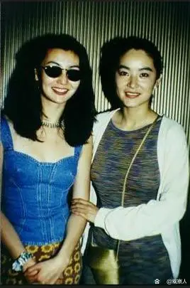 蓝洁瑛的隐秘生活与内心挣扎_蓝洁瑛的隐秘生活与内心挣扎_蓝洁瑛的隐秘生活与内心挣扎