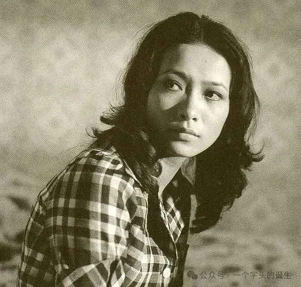 80/90年代香港动作片巨星崛起：从李小龙到甄子丹，洪金宝开创女性动作电影新纪元