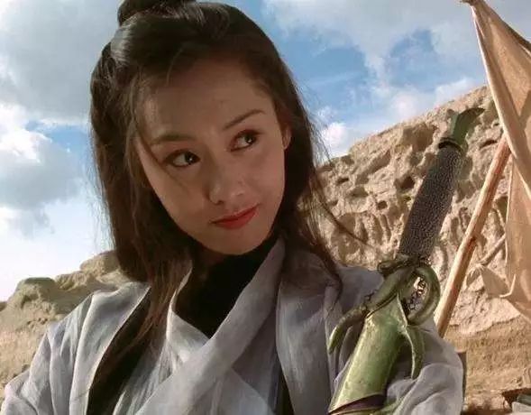 戏剧家朱茵_戏剧人生朱琳_朱茵的戏剧角色与人生感悟