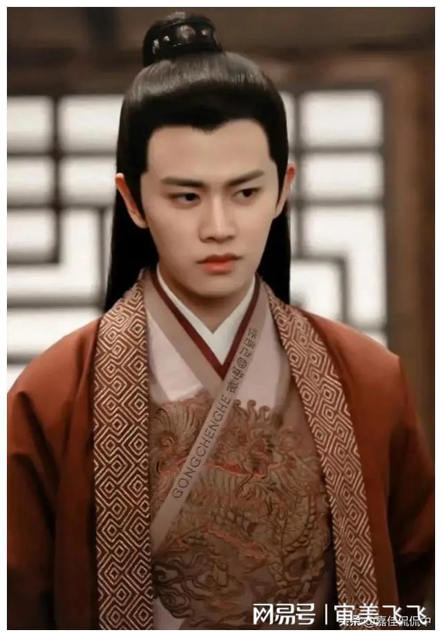 任嘉伦个人简介_任嘉伦老婆_任嘉伦