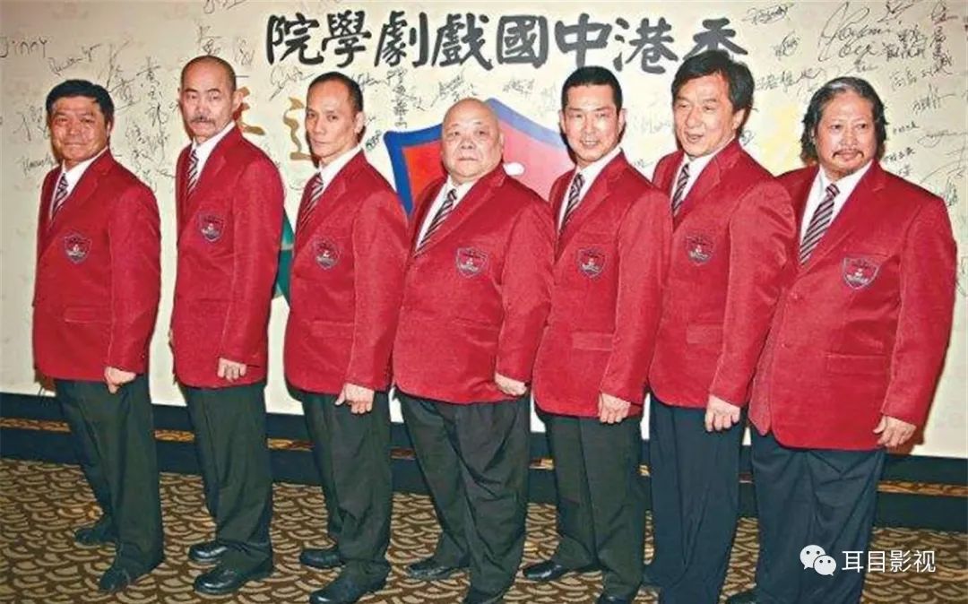 元彪精彩的武打片段_武术指导元斌_元彪的武术训练与日常生活