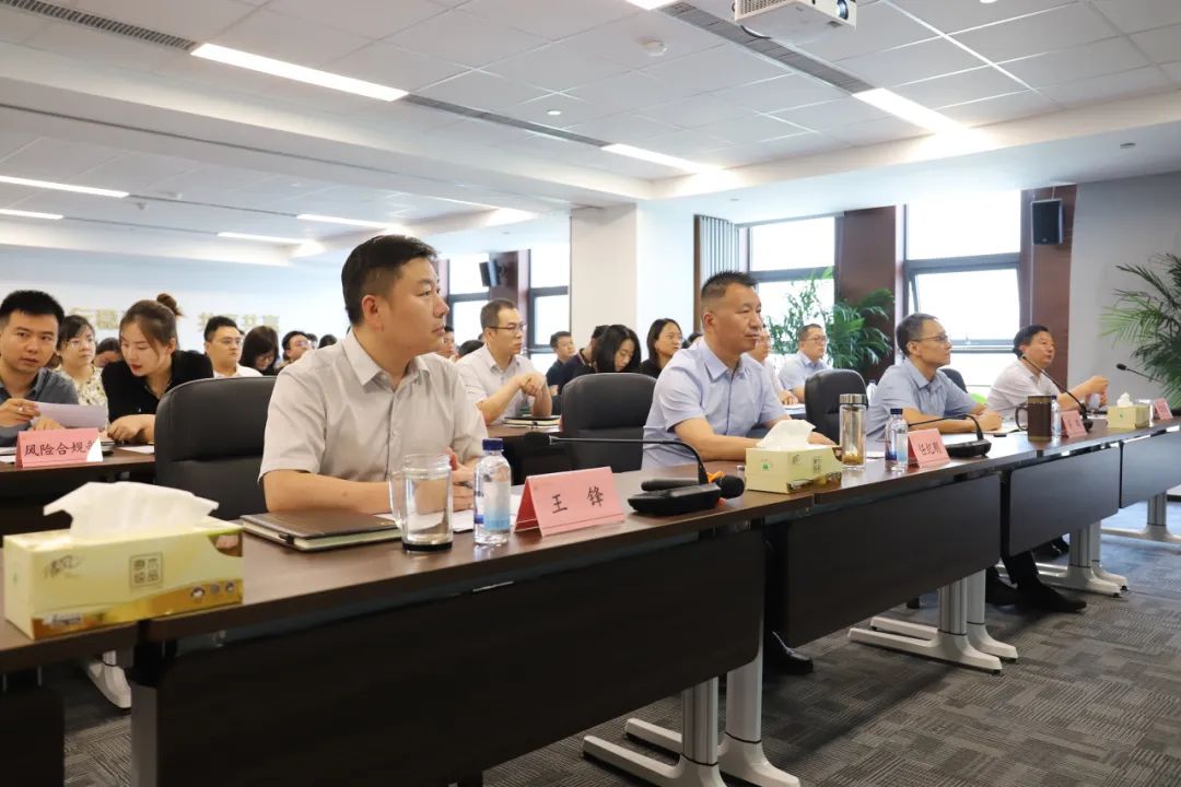 中国数字文化集团张国洪_一把手谈国企数字化转型_张国华如何推动企业的数字化转型