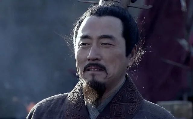 萧何与平民的关系_张良萧何韩信关系_萧何召平