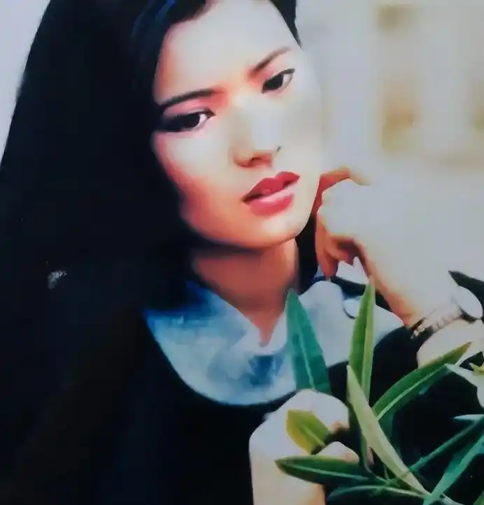 蓝洁瑛的隐秘生活与内心挣扎_蓝洁瑛的隐秘生活与内心挣扎_蓝洁瑛的隐秘生活与内心挣扎