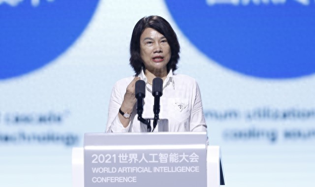 董明珠与雷军十年赌约背后的新争端：格力空调与小米空调的激烈较量