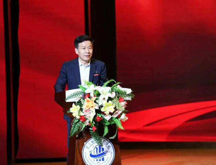 重庆高校首家公益学院在重庆城市科技学院成立