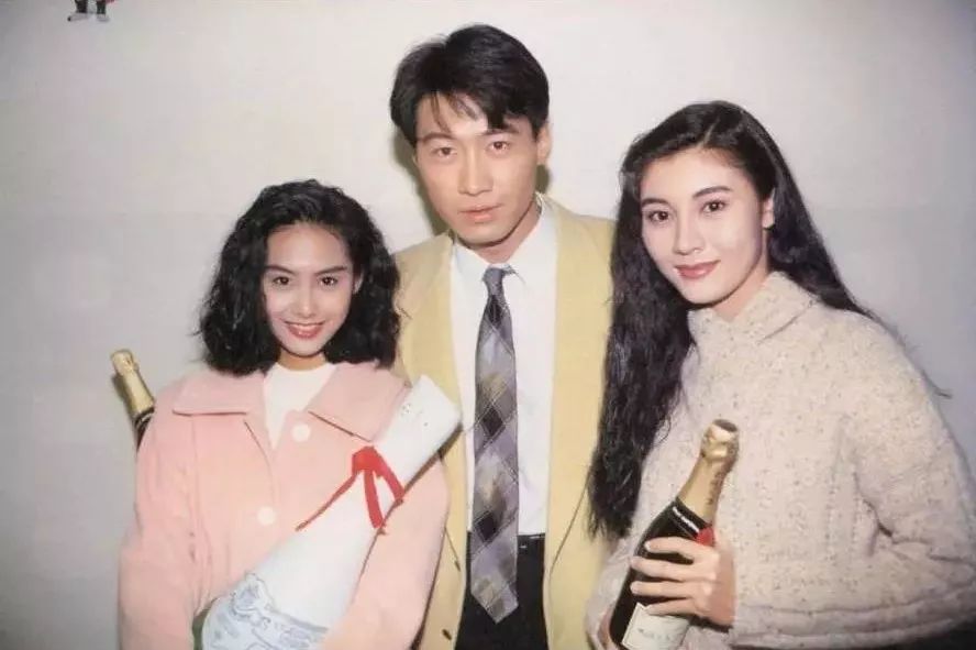 戏剧家朱茵_戏剧人生朱琳_朱茵的戏剧角色与人生感悟