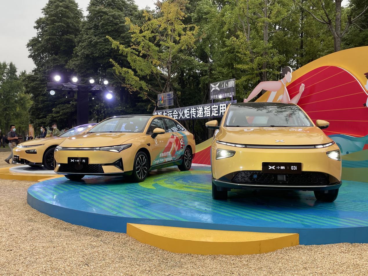 汽车时尚show_潮流汽车讯_汽车与时尚：车展上的潮流元素