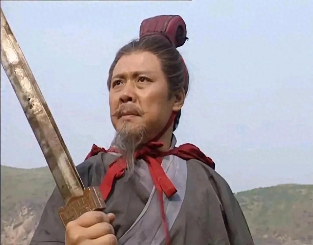 三国乱世中的英雄联盟：刘备与关羽共抗曹操，黄承儿的复仇之路