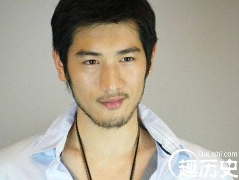 高以翔宣传遇见王沥川视频_遇见王沥川高以翔采访_高以翔（Gao Yixiang） - 以《遇见王沥川》而受到关注。